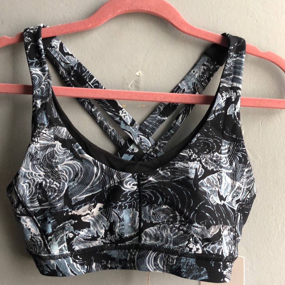 Lululemon Stash n Run Bra BRAND NEW